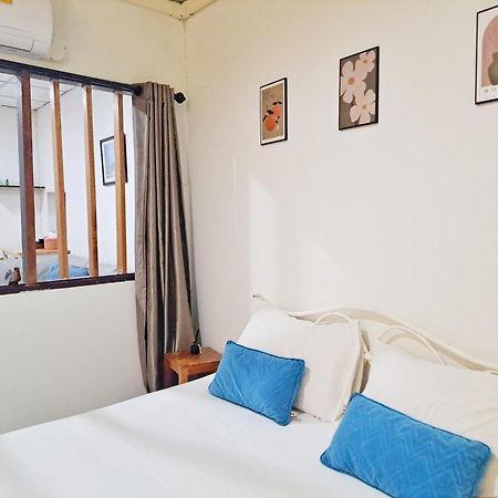 The Whole House Not Share For 5 Guests Villa Hat Yai Exteriör bild