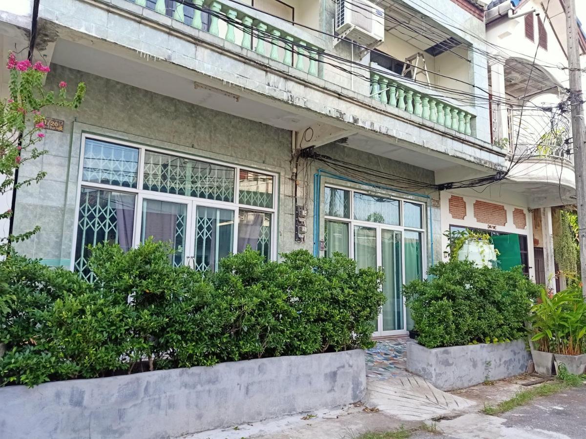 The Whole House Not Share For 5 Guests Villa Hat Yai Exteriör bild