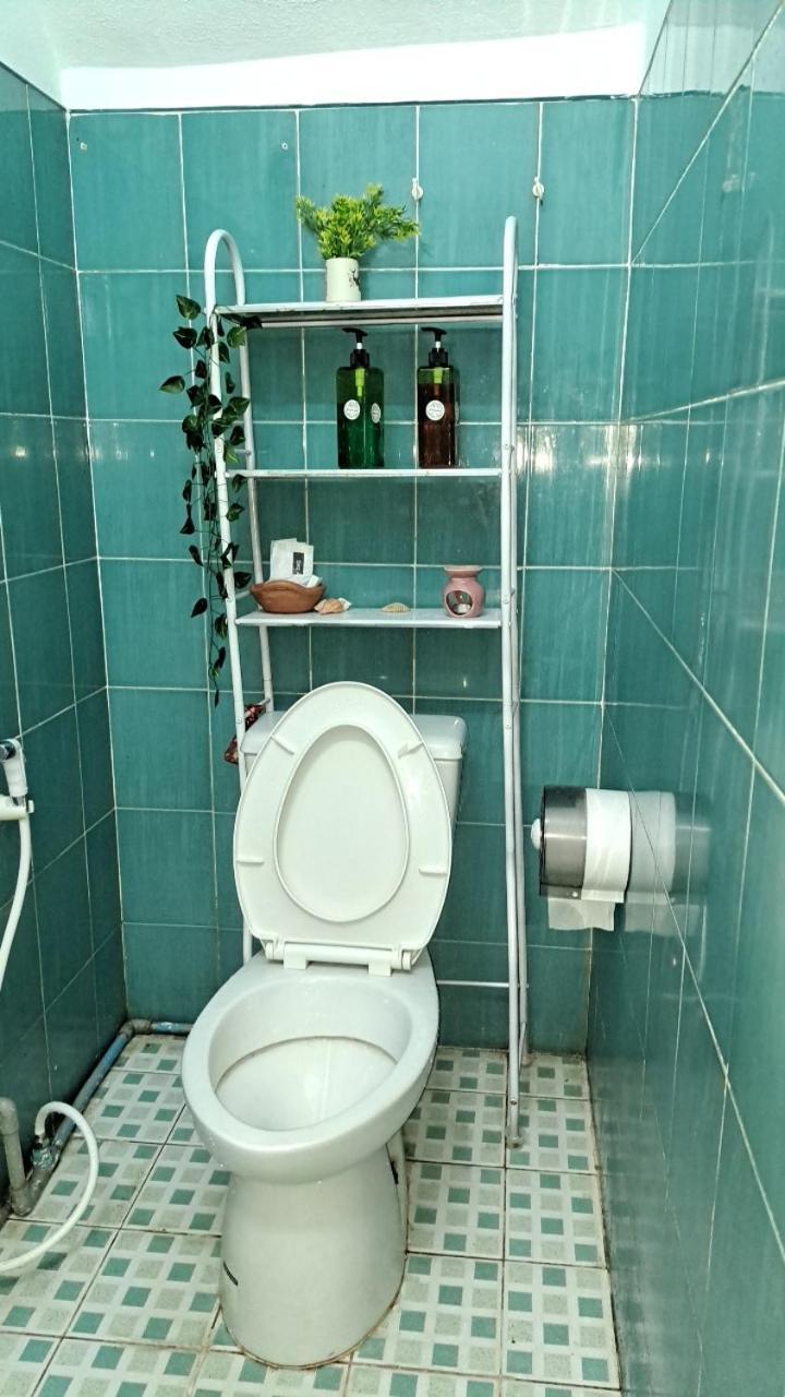 The Whole House Not Share For 5 Guests Villa Hat Yai Exteriör bild